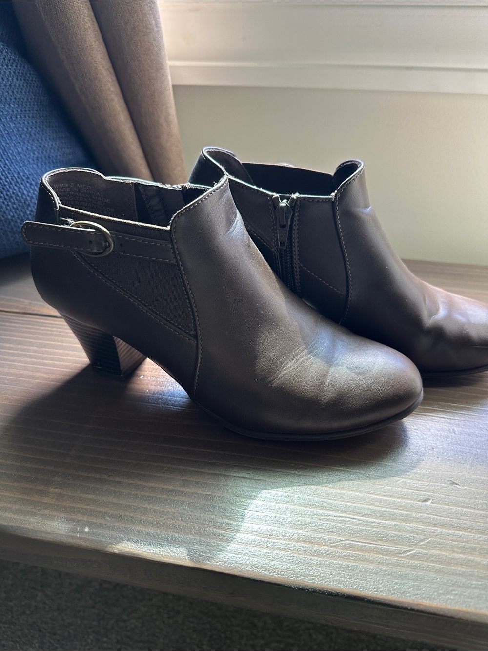 Women's Brown Leather-like Ankle Booties with Low Heel Size 8